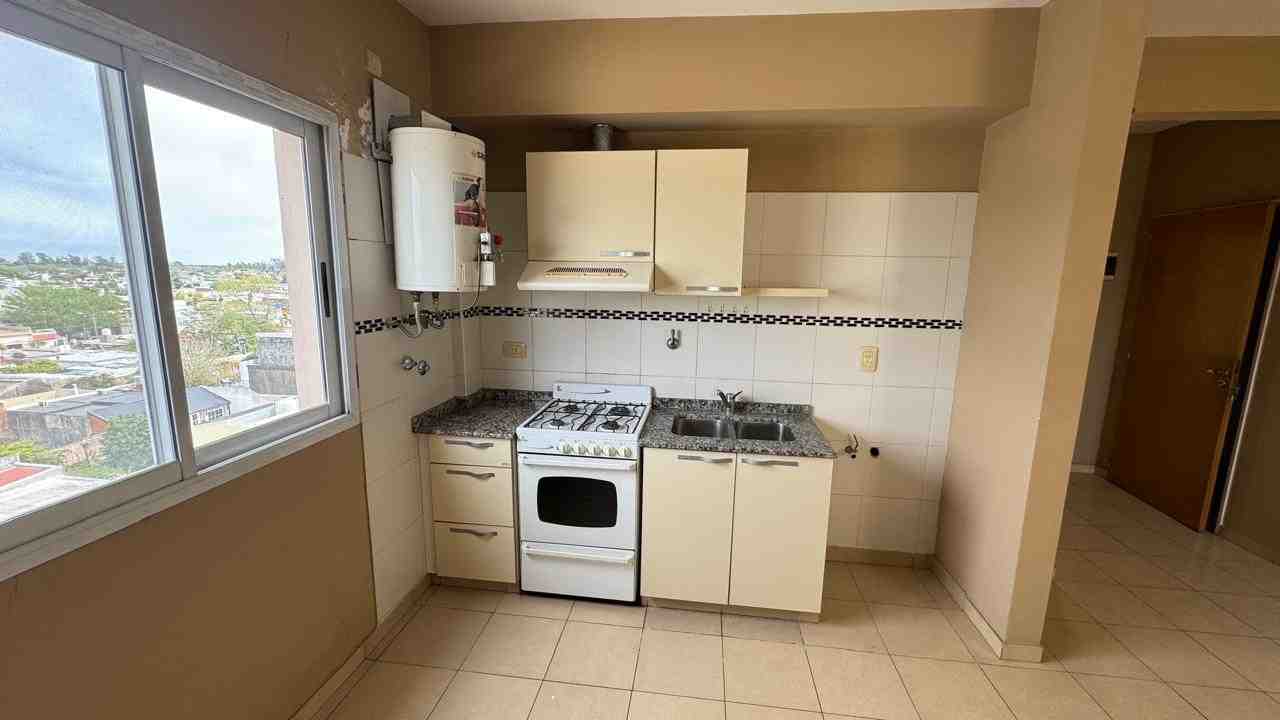 Departamento en Alquiler en Zárate (SARMIENTO  611 5A)