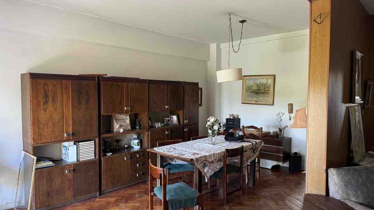 Depto. Belgrano 750 (semi piso en pleno centro)