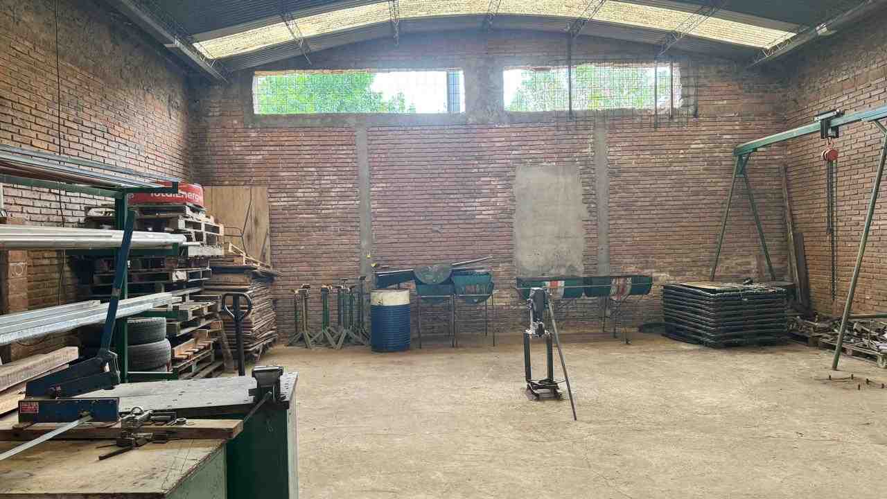 Galpon en Venta en Zárate (RUTA 6, COLECTORA OESTE  1583)