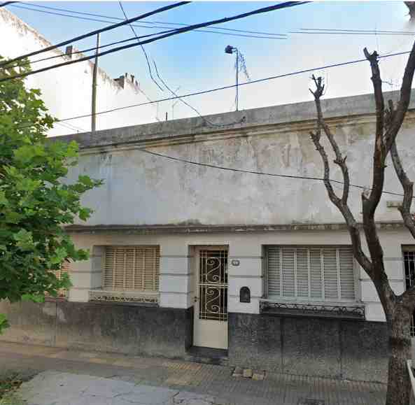 Casa en Alquiler en Zárate (ALEM  377)